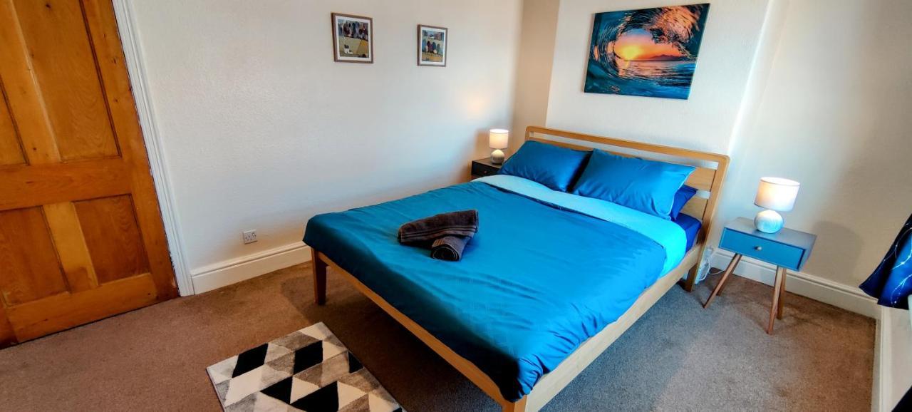 Rhubarb Terrace On The Coast - Sleeps 1-6 Villa Colwyn Bay Kültér fotó