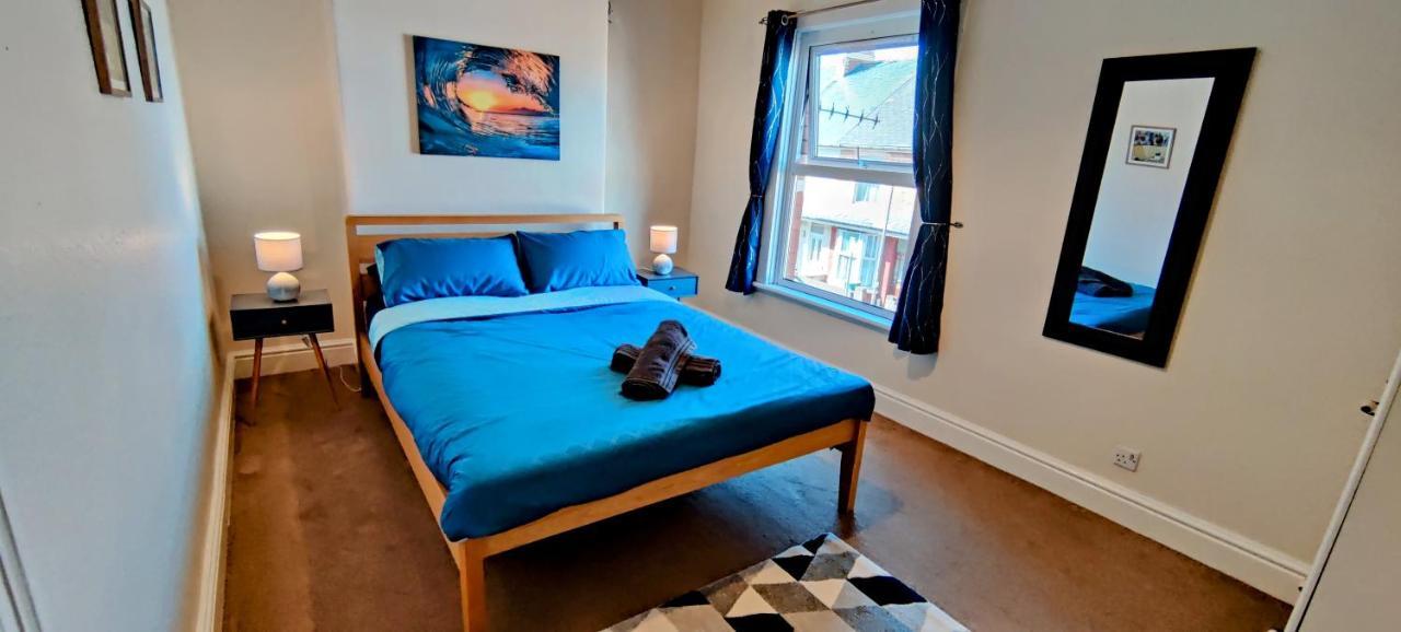 Rhubarb Terrace On The Coast - Sleeps 1-6 Villa Colwyn Bay Kültér fotó