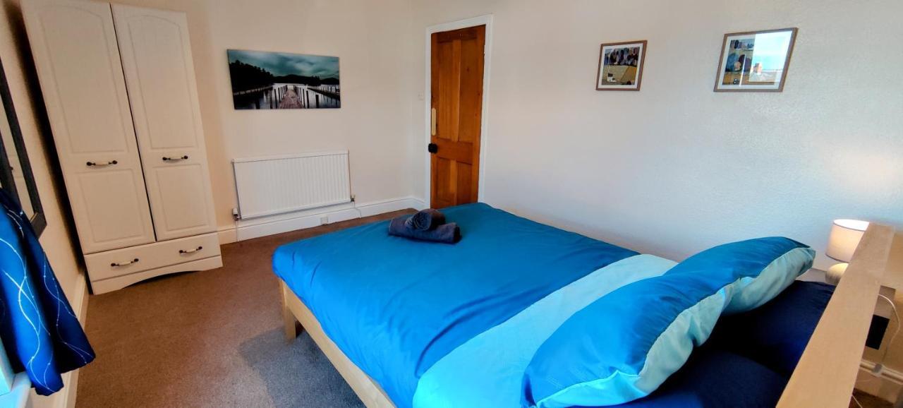 Rhubarb Terrace On The Coast - Sleeps 1-6 Villa Colwyn Bay Kültér fotó