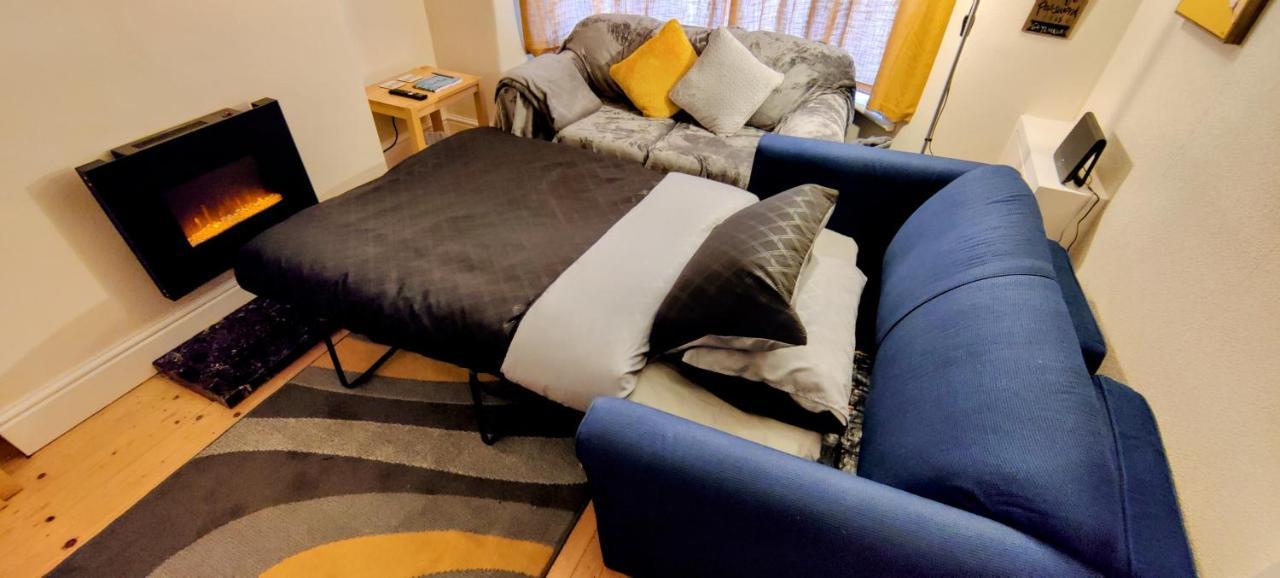 Rhubarb Terrace On The Coast - Sleeps 1-6 Villa Colwyn Bay Kültér fotó